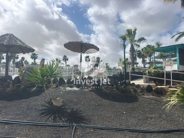 1 chambre Appartement à vendre à Corralejo, La Oliva avec piscine garage - 171 000 € (Ref: 8692371)