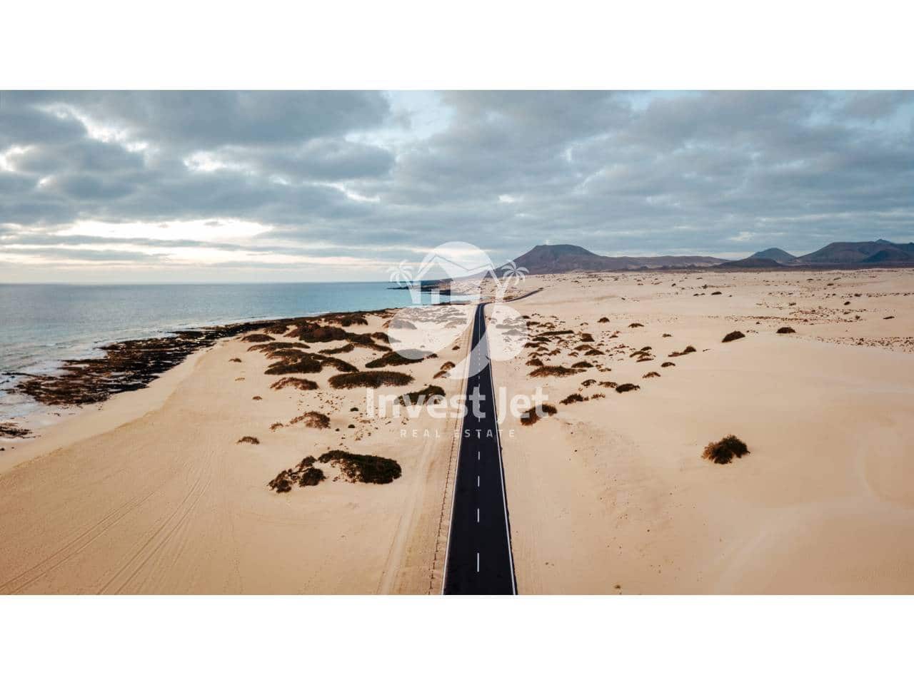 2 soveværelse Lejlighed til salg i La Oliva med swimmingpool - € 260.000 (Ref: 8873898)