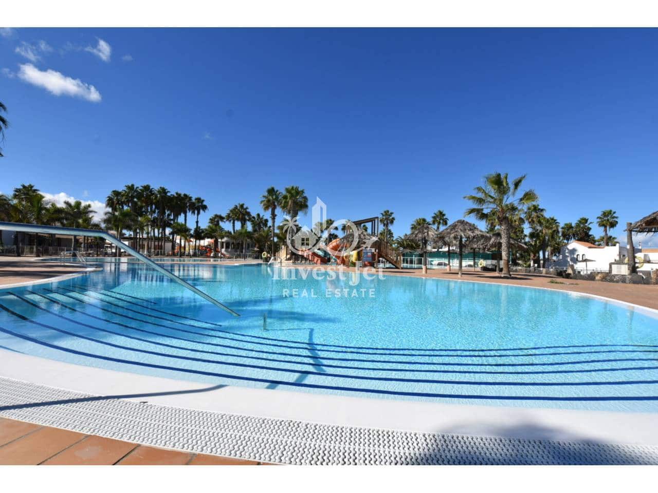 1 Zimmer Wohnung zu verkaufen in La Oliva mit Pool - 210.000 € (Ref: 9366897)