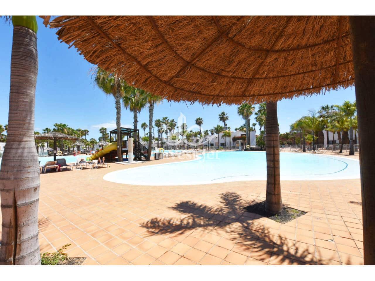 1 Zimmer Wohnung zu verkaufen in La Oliva mit Pool - 210.000 € (Ref: 9366897)