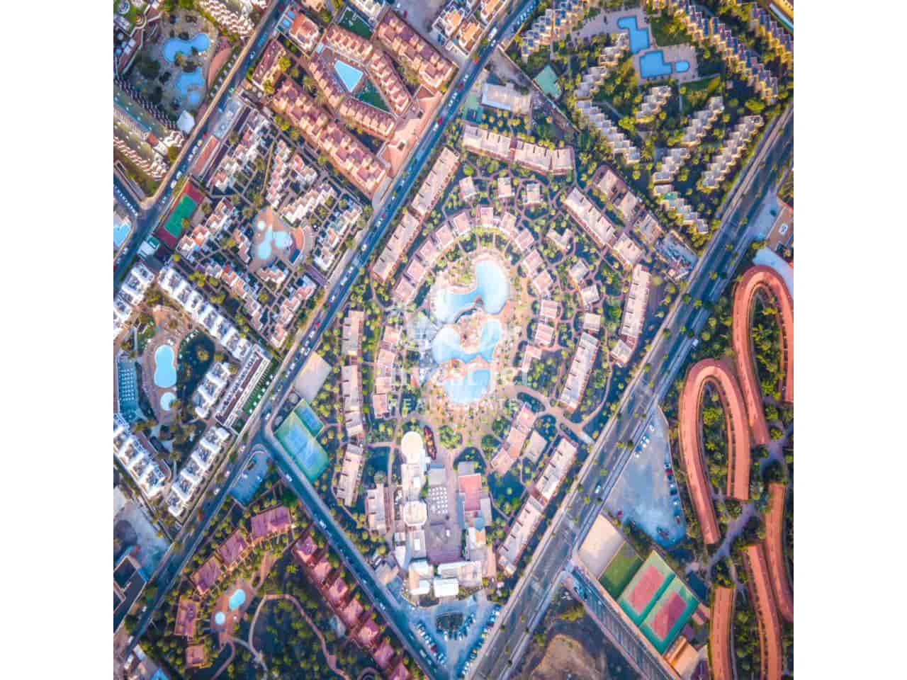 1 Zimmer Wohnung zu verkaufen in La Oliva mit Pool - 210.000 € (Ref: 9366897)