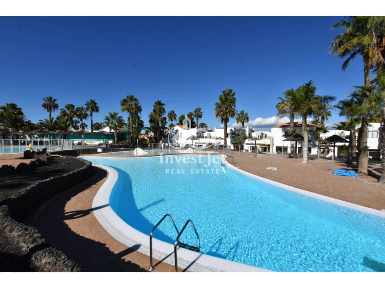 1 Zimmer Wohnung zu verkaufen in La Oliva mit Pool - 210.000 € (Ref: 9366897)