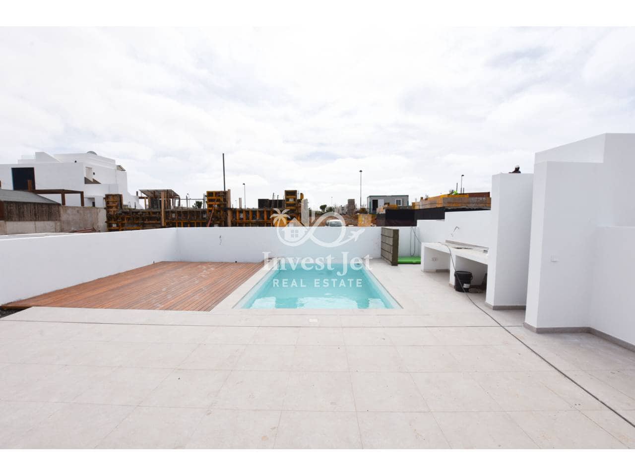 4 quarto Moradia para venda em Corralejo com piscina garagem - 520 000 € (Ref: 9627133)