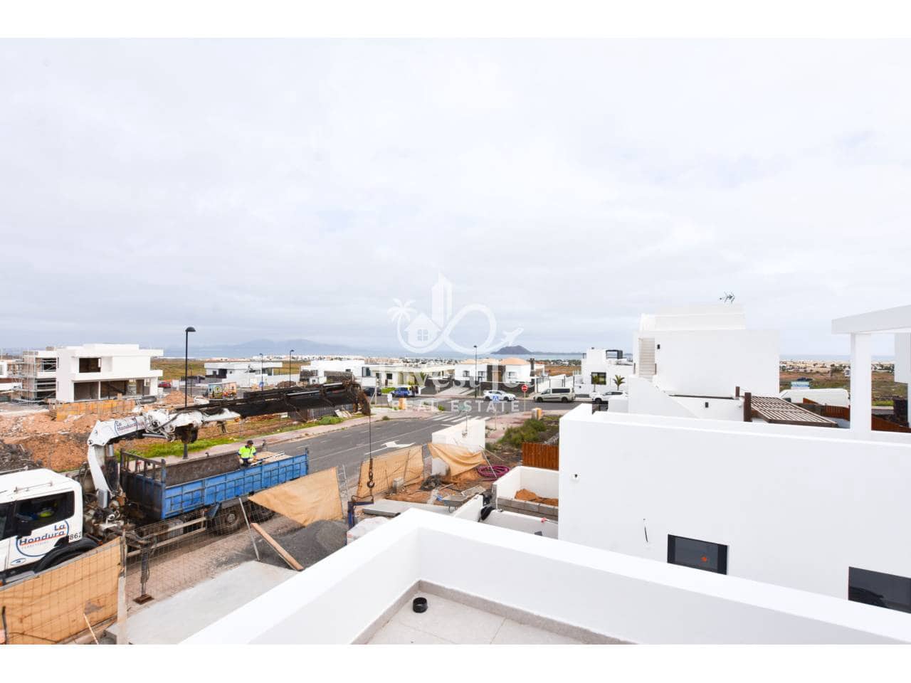 4 quarto Moradia para venda em Corralejo com piscina garagem - 520 000 € (Ref: 9627133)