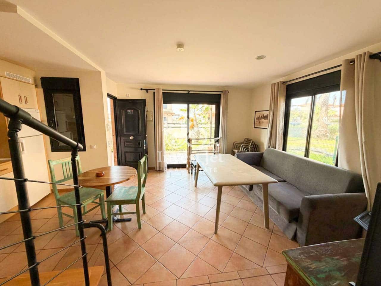 2 slaapkamer Villa te koop in Lajares met zwembad garage - € 205.000 (Ref: 9651025)