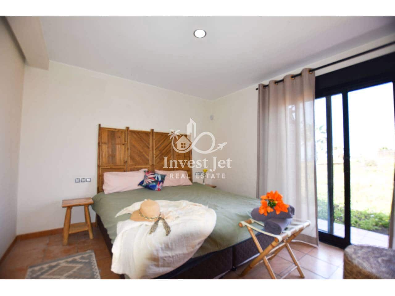 1 soveværelse Villa til salg i Lajares med swimmingpool garage - € 169.000 (Ref: 9651026)