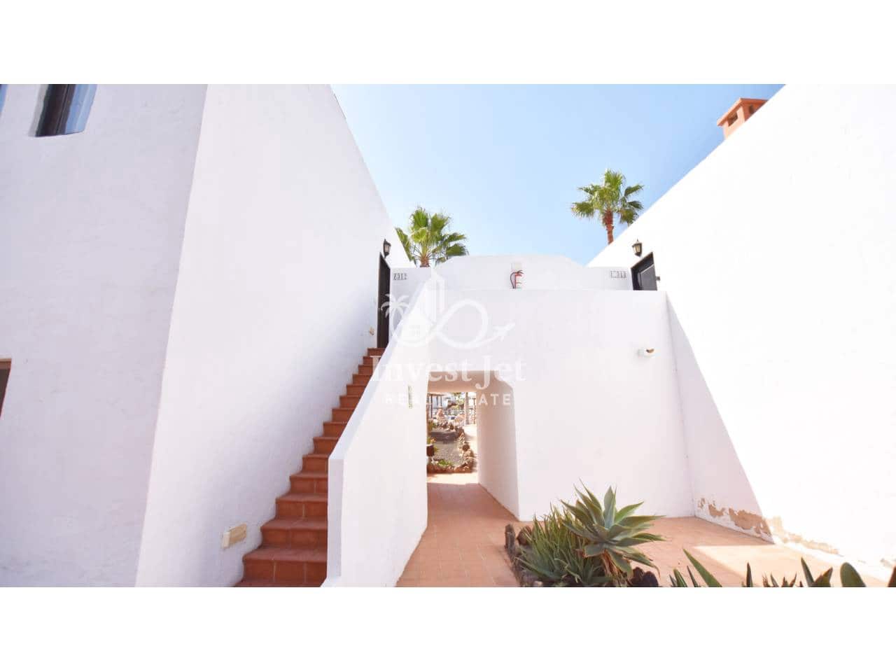 1 bedroom Apartment for sale in La Oliva with pool - € 207,500 (Ref: 9706056)