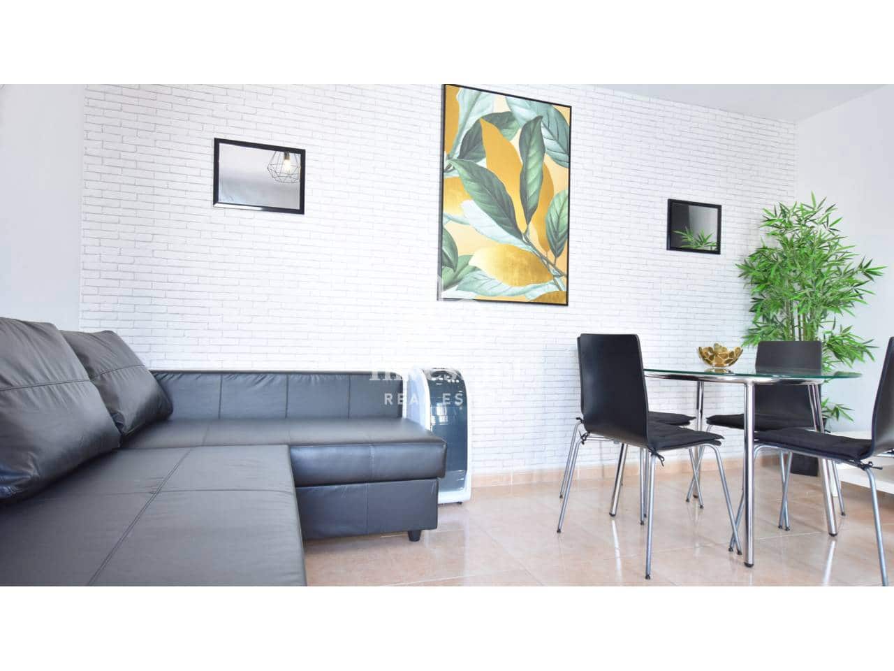 1 bedroom Apartment for sale in La Oliva with pool - € 207,500 (Ref: 9706056)