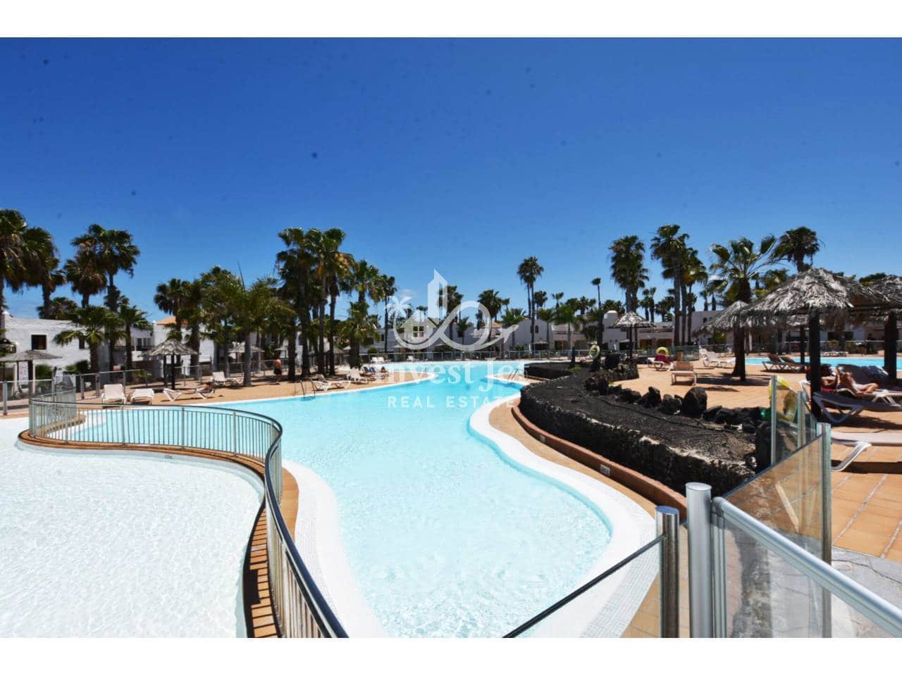 1 bedroom Apartment for sale in La Oliva with pool - € 207,500 (Ref: 9706056)