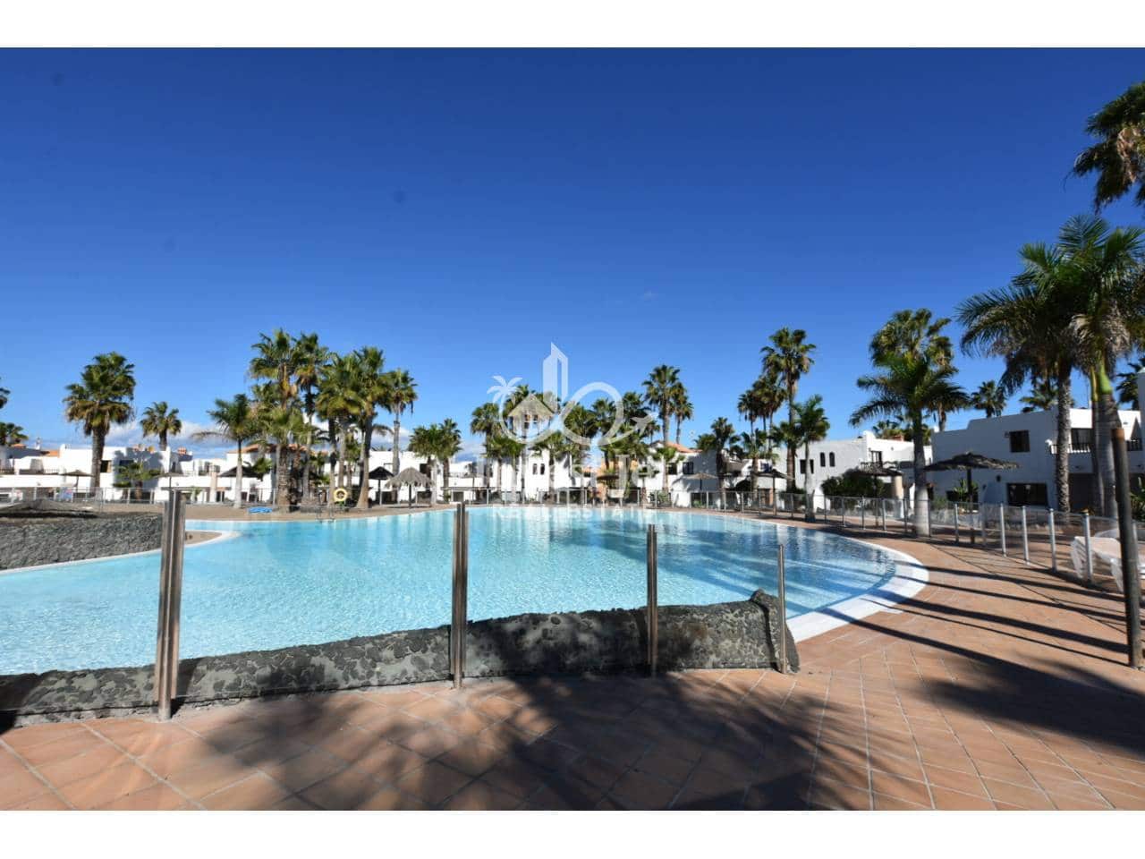 1 bedroom Apartment for sale in La Oliva with pool - € 207,500 (Ref: 9706056)