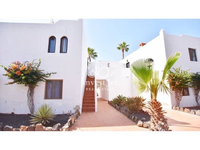 1 bedroom Apartment for sale in La Oliva with pool - € 207,500 (Ref: 9706056)