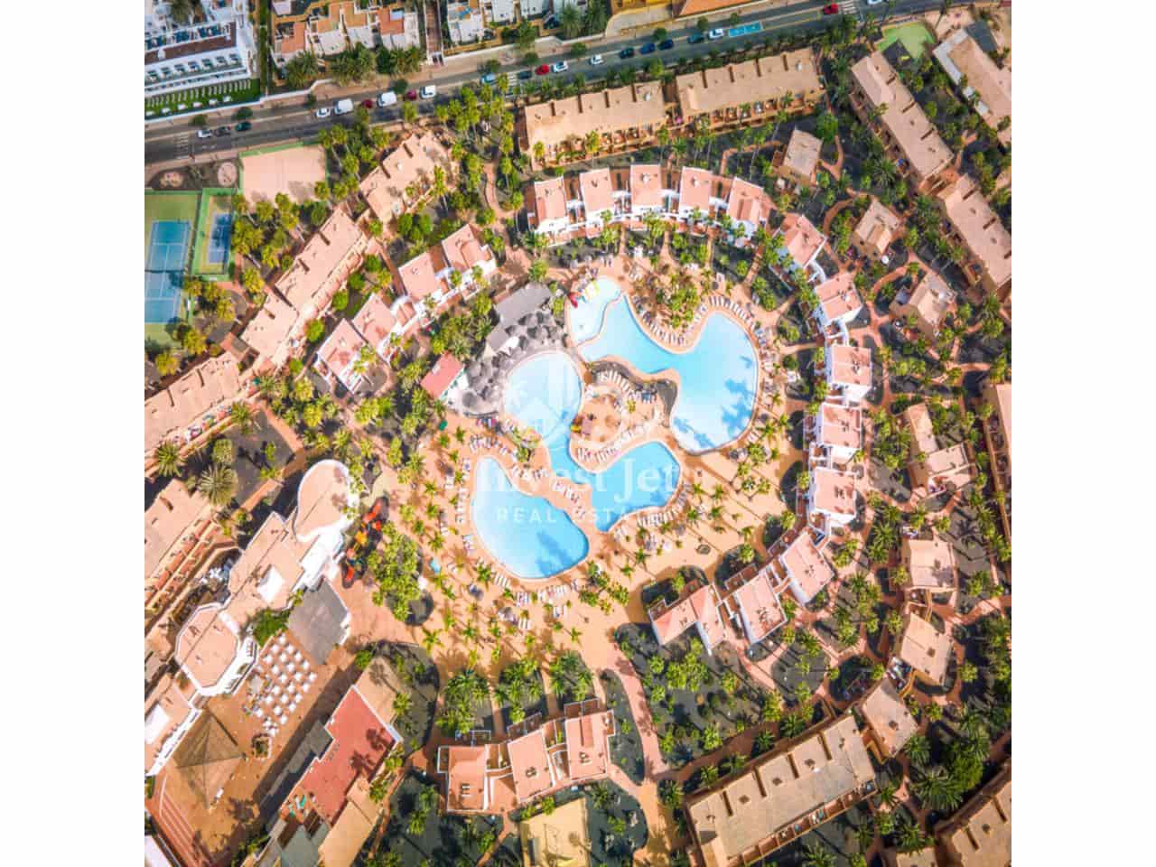 1 bedroom Apartment for sale in La Oliva with pool - € 207,500 (Ref: 9706056)