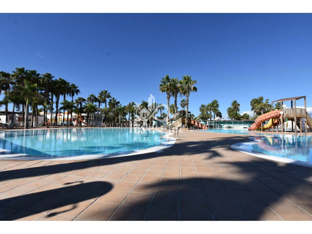 1 bedroom Apartment for sale in La Oliva with pool - € 207,500 (Ref: 9706056)