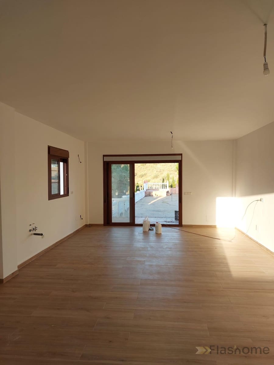 4 chambre Villa/Maison à vendre à Sedella avec piscine garage - 450 000 € (Ref: 10008079)