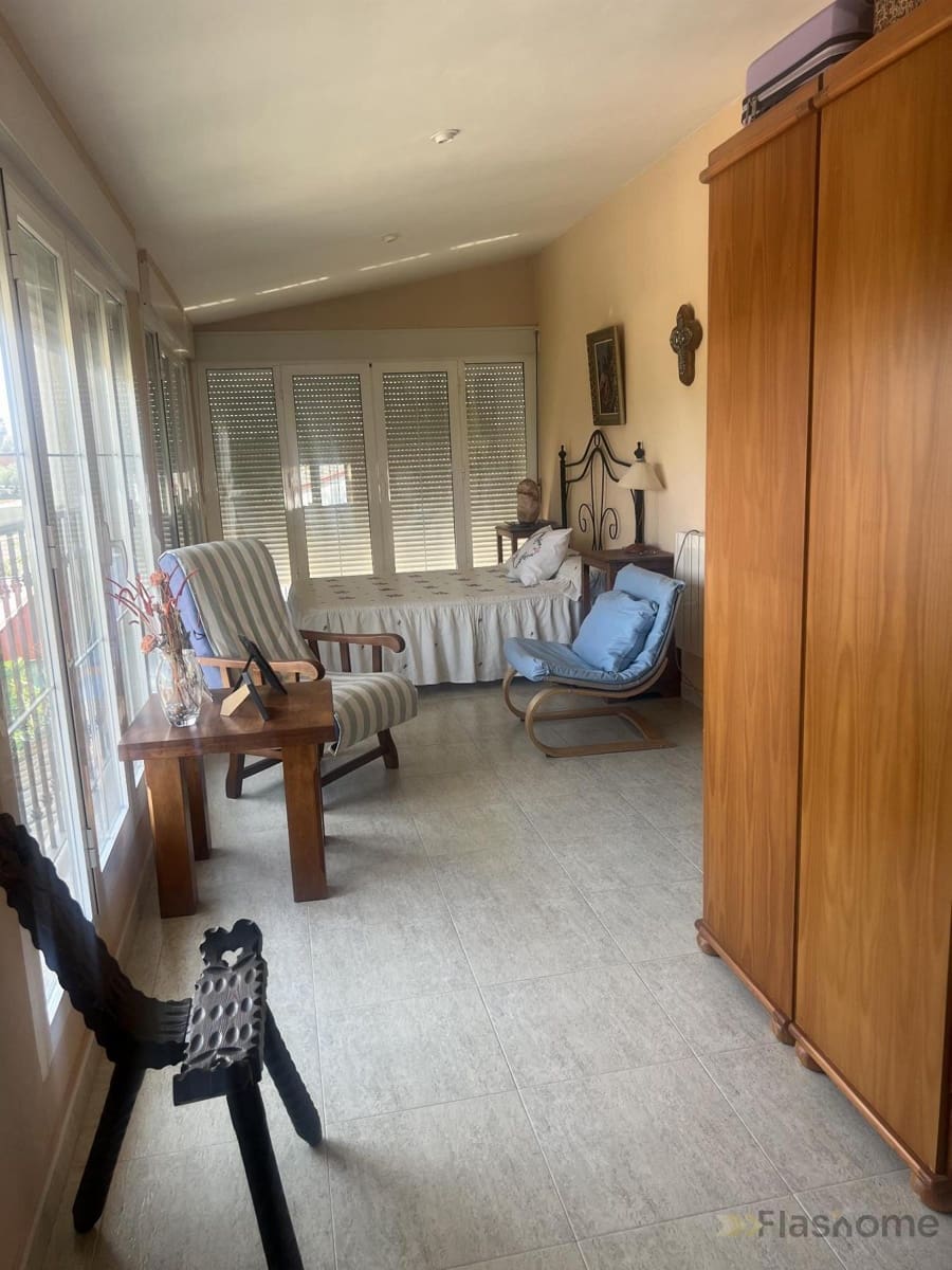 5 bedroom Villa for sale in Don Benito with pool - € 350,000 (Ref: 9848304)