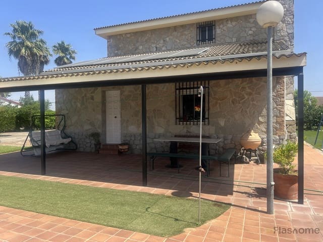 5 bedroom Villa for sale in Don Benito with pool - € 350,000 (Ref: 9848304)