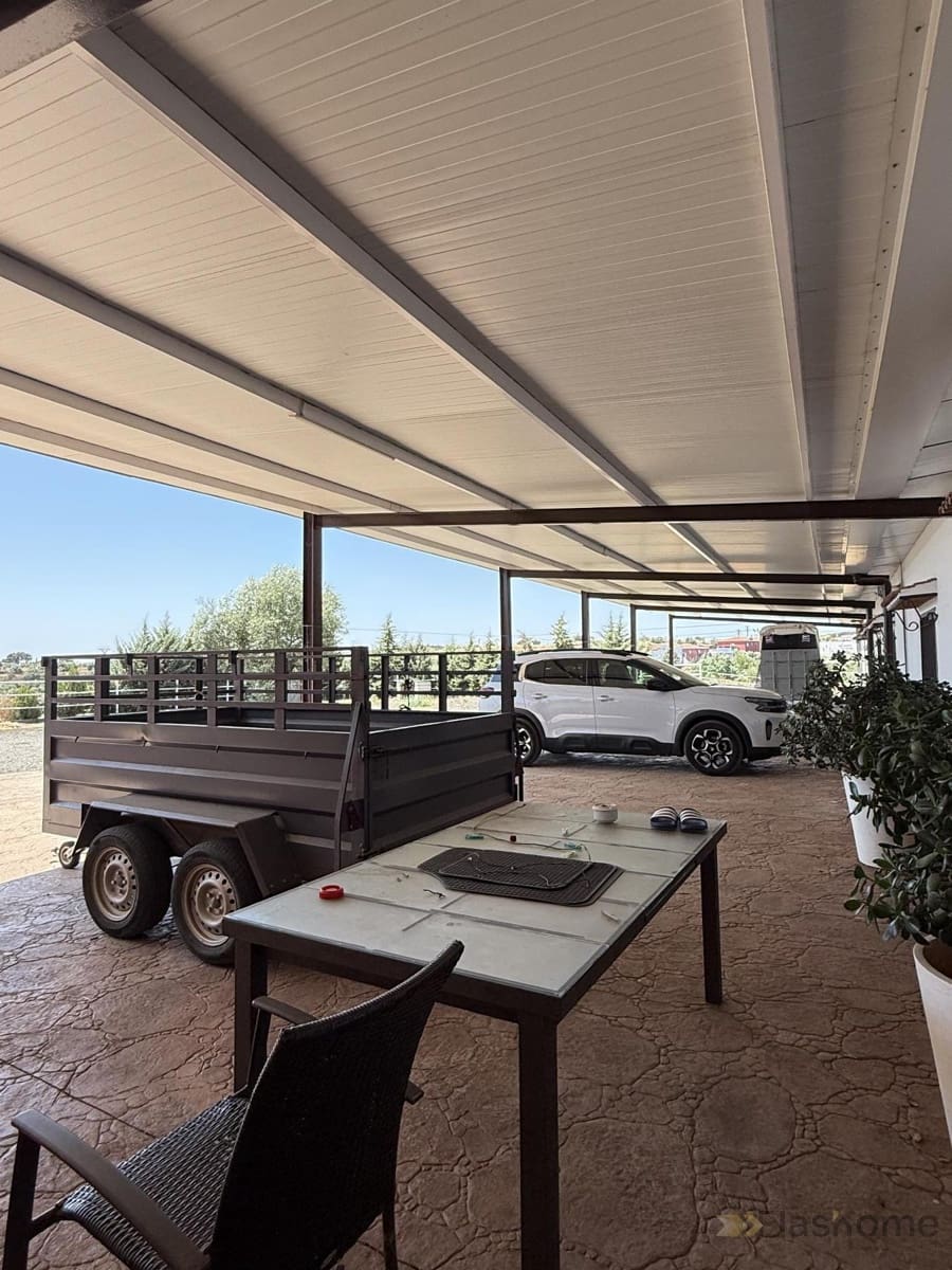 3 bedroom Finca/Country House for sale in San Pedro de Merida with garage - € 477,000 (Ref: 9848310)