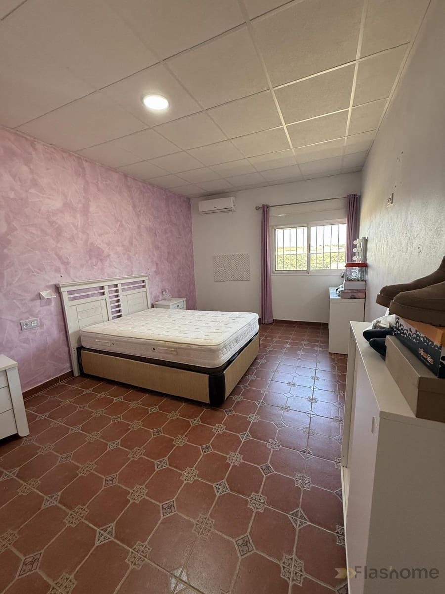 3 bedroom Finca/Country House for sale in San Pedro de Merida with garage - € 477,000 (Ref: 9848310)