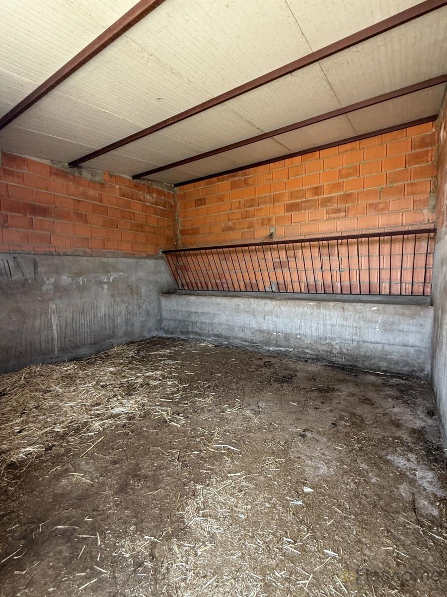3 bedroom Finca/Country House for sale in San Pedro de Merida with garage - € 477,000 (Ref: 9848310)