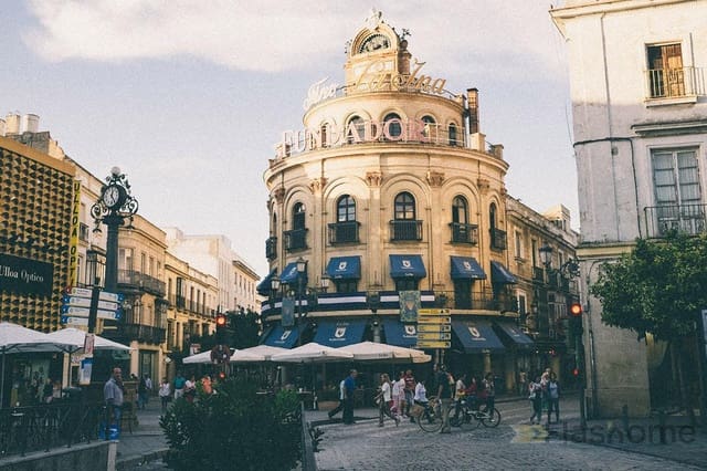 Commercieel te koop in Jerez de la Frontera - € 1.000.000 (Ref: 9848319)