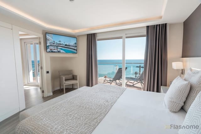 6 soveværelse Hotel til salg i Elviria, Marbella med swimmingpool - € 3.800.000 (Ref: 9848322)