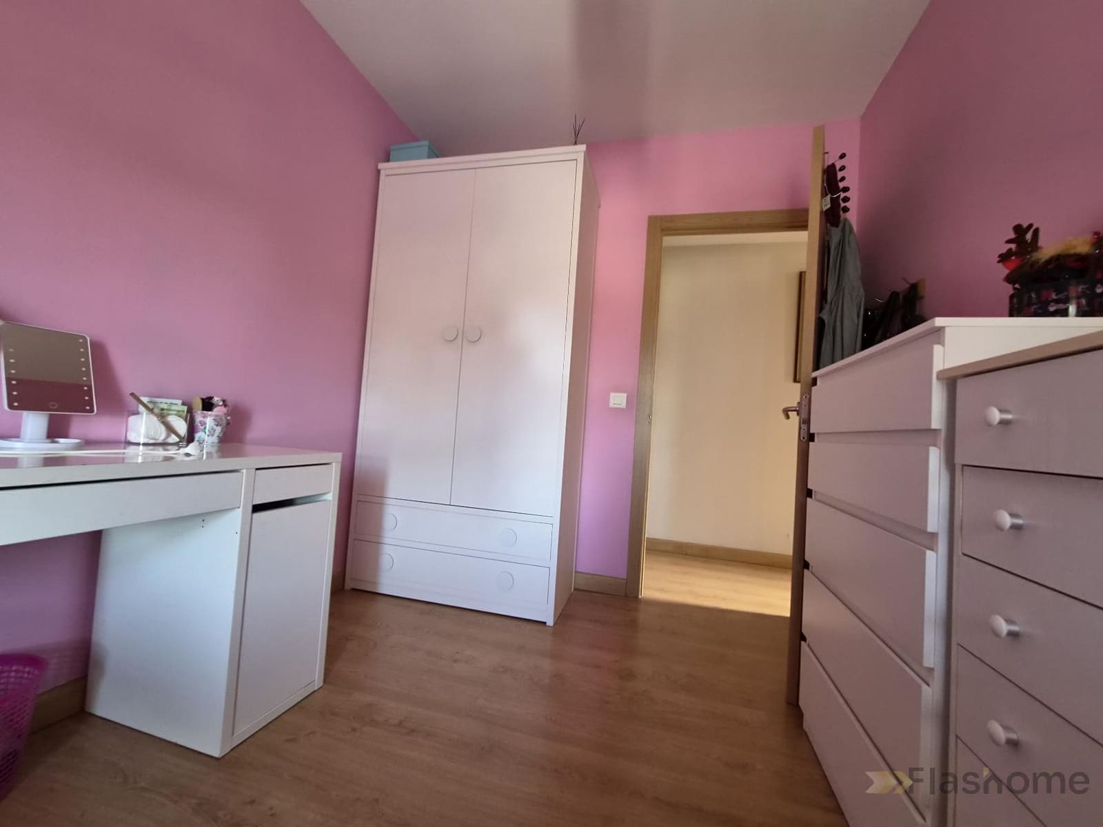 3 bedroom Flat for sale in Badajoz city with garage - € 140,000 (Ref: 9986128)