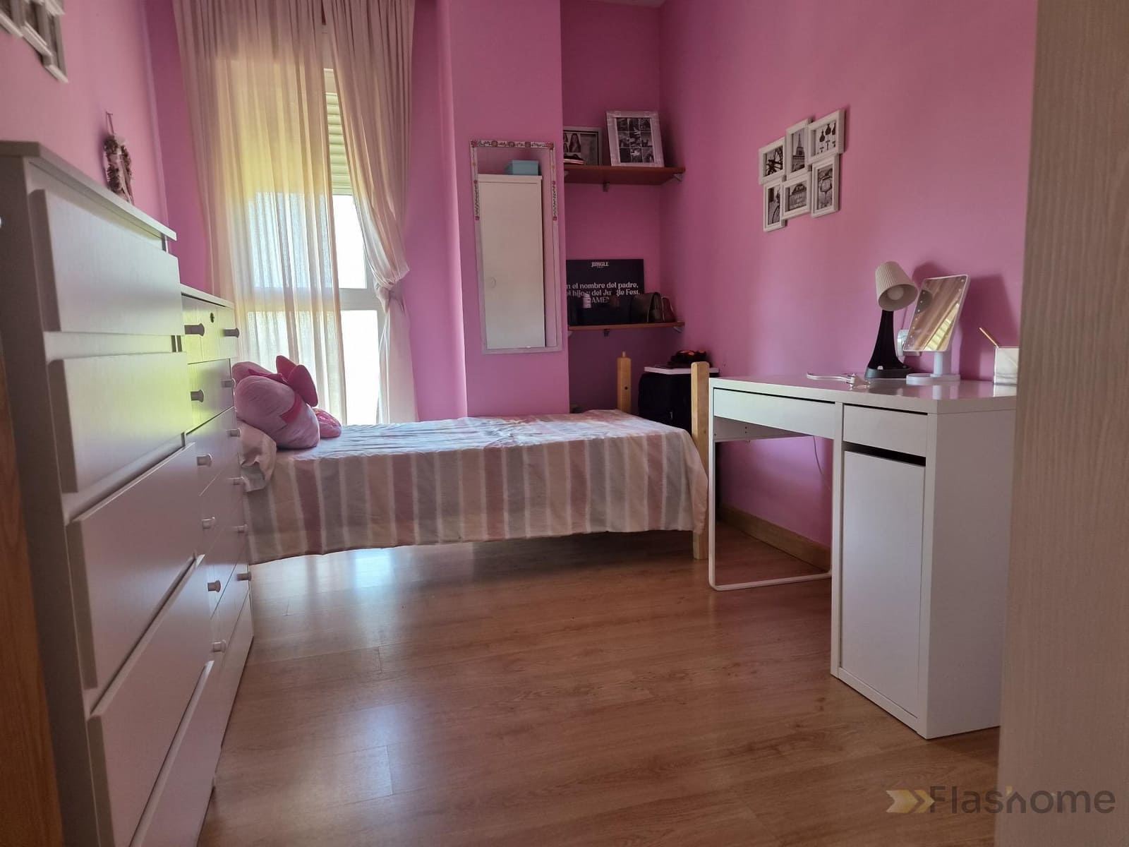3 bedroom Flat for sale in Badajoz city with garage - € 140,000 (Ref: 9986128)