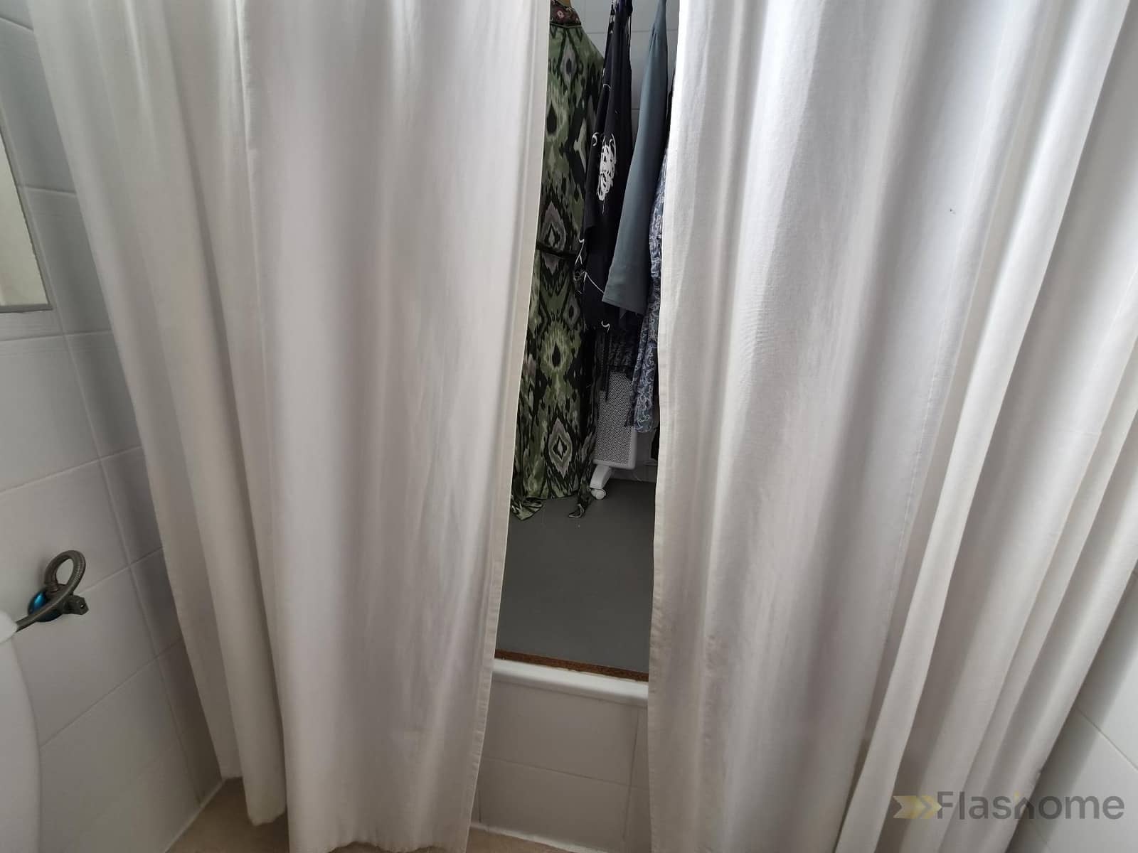 3 bedroom Flat for sale in Badajoz city with garage - € 140,000 (Ref: 9986128)