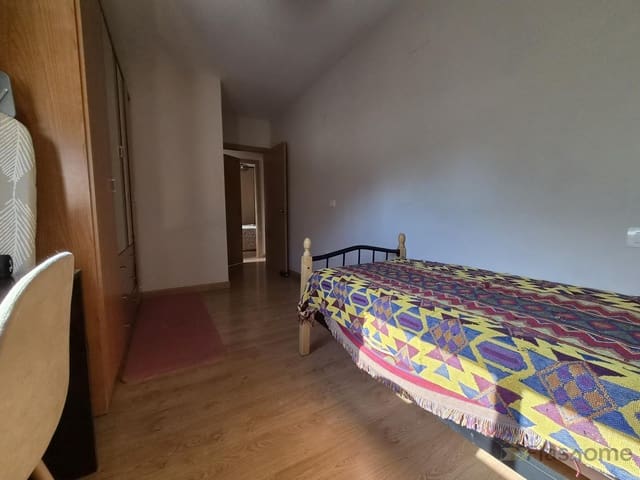 3 bedroom Flat for sale in Gol Guadiana, Badajoz city with garage - € 140,000 (Ref: 9986128)