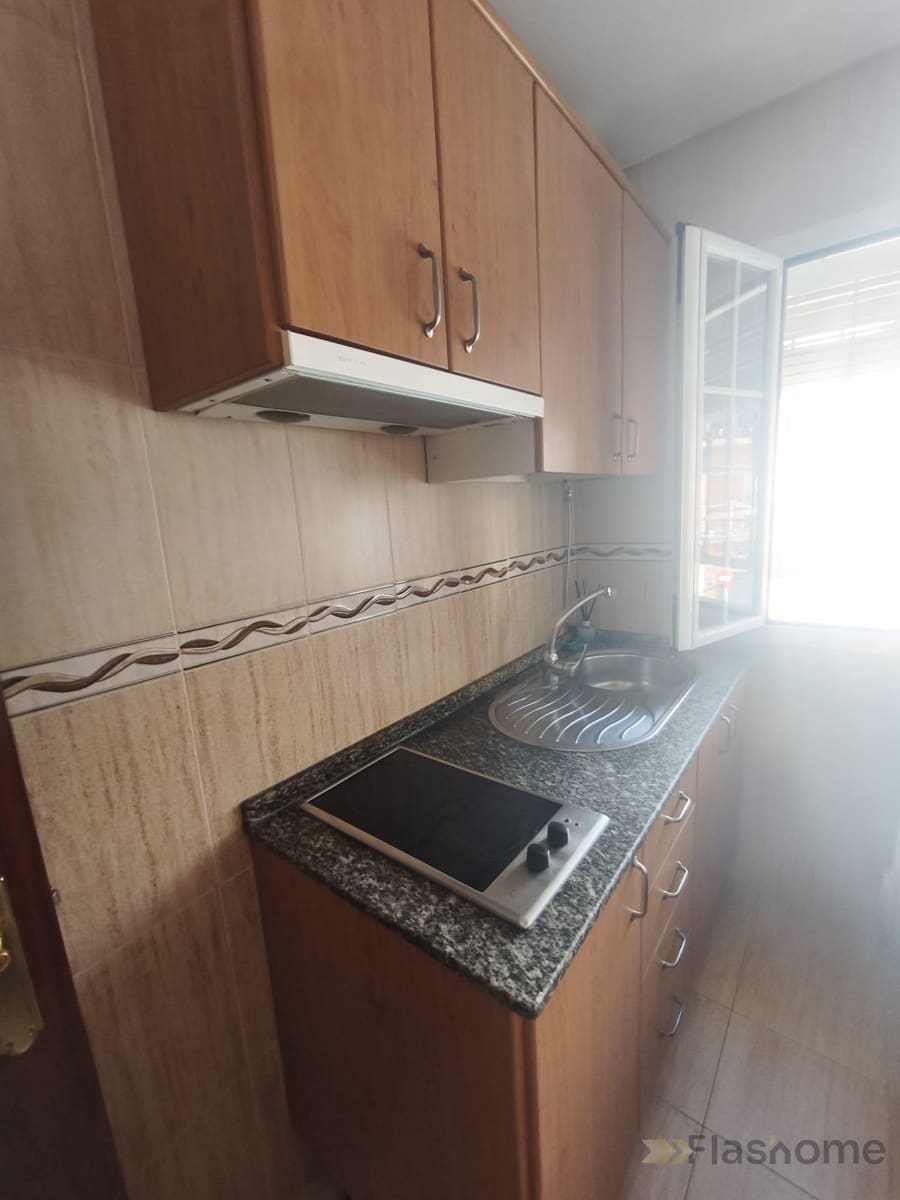 3 bedroom Flat for sale in Badajoz city - € 99,999 (Ref: 9986130)