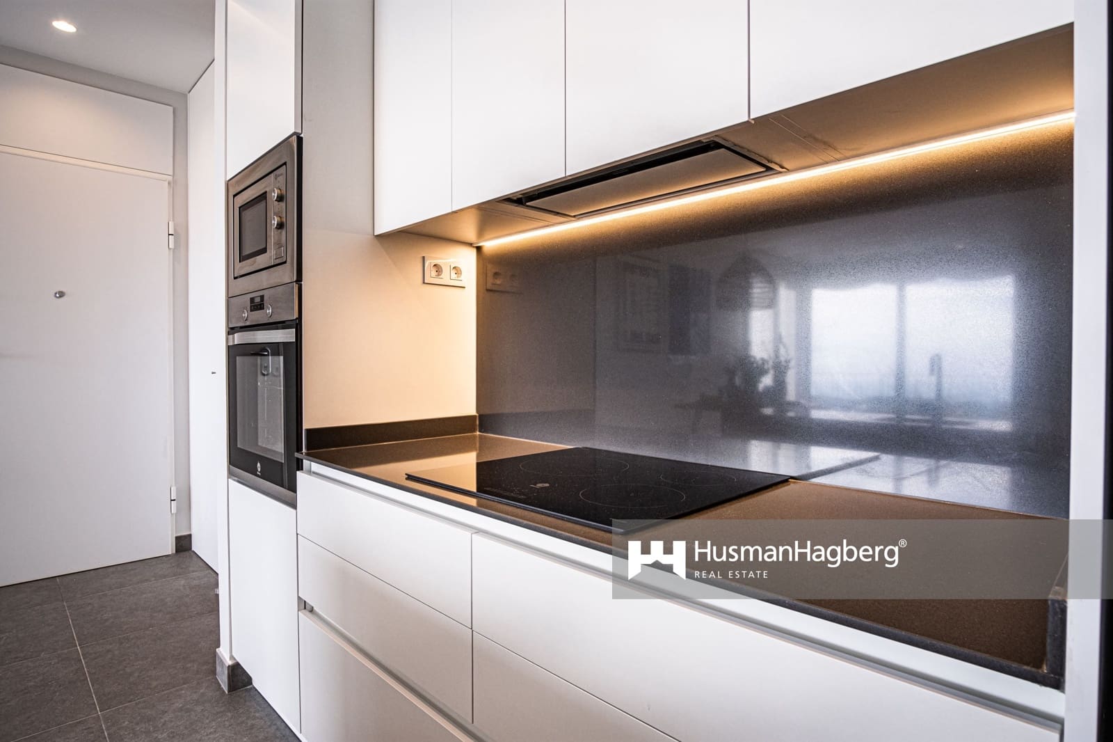 3 slaapkamer Villa te koop in Polop met zwembad - € 470.000 (Ref: 10008192)