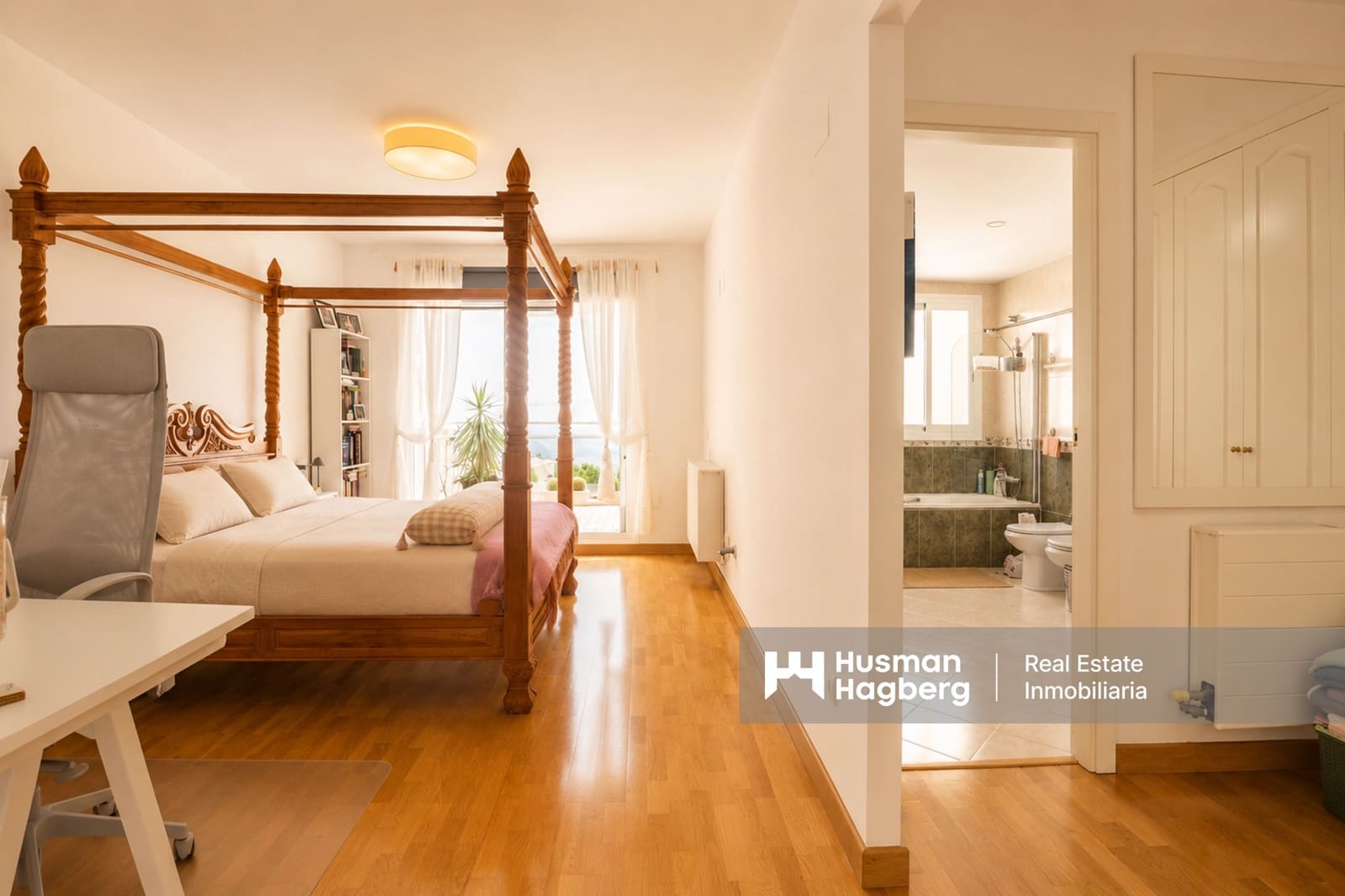 5 Zimmer Haus zu verkaufen in Altea mit Pool - 619.000 € (Ref: 10008207)