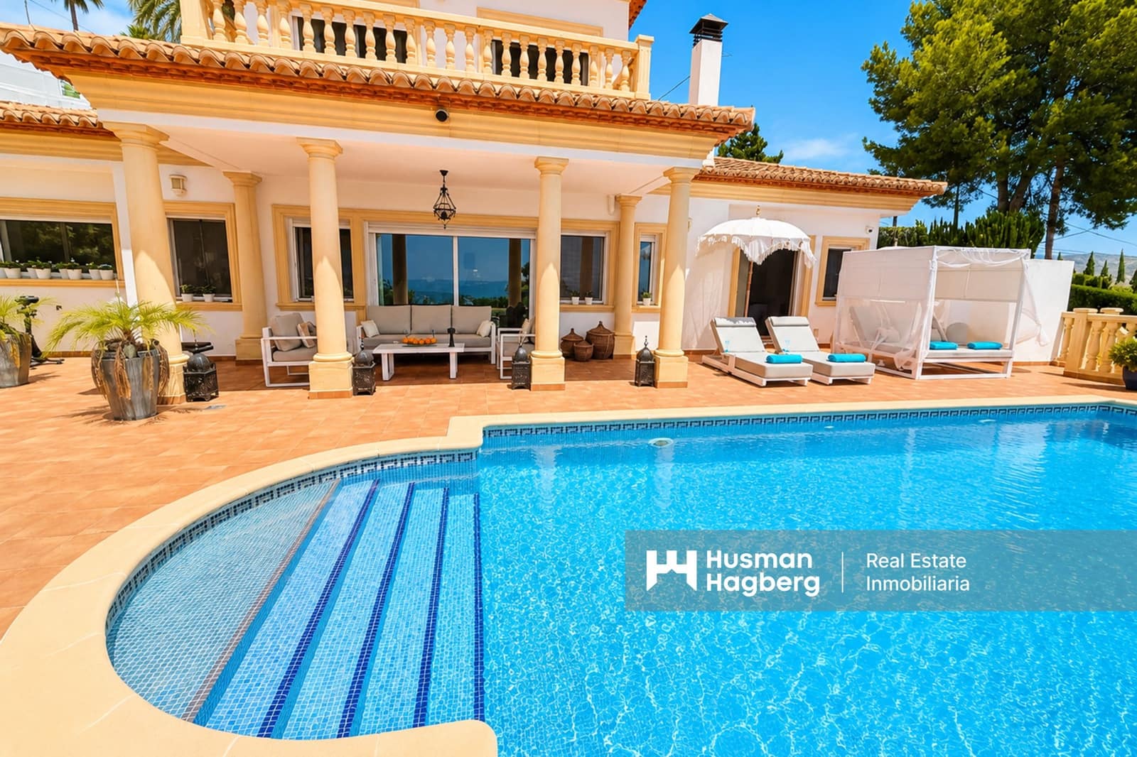 4 slaapkamer Villa te koop in Moraira met zwembad - € 1.565.000 (Ref: 10008208)