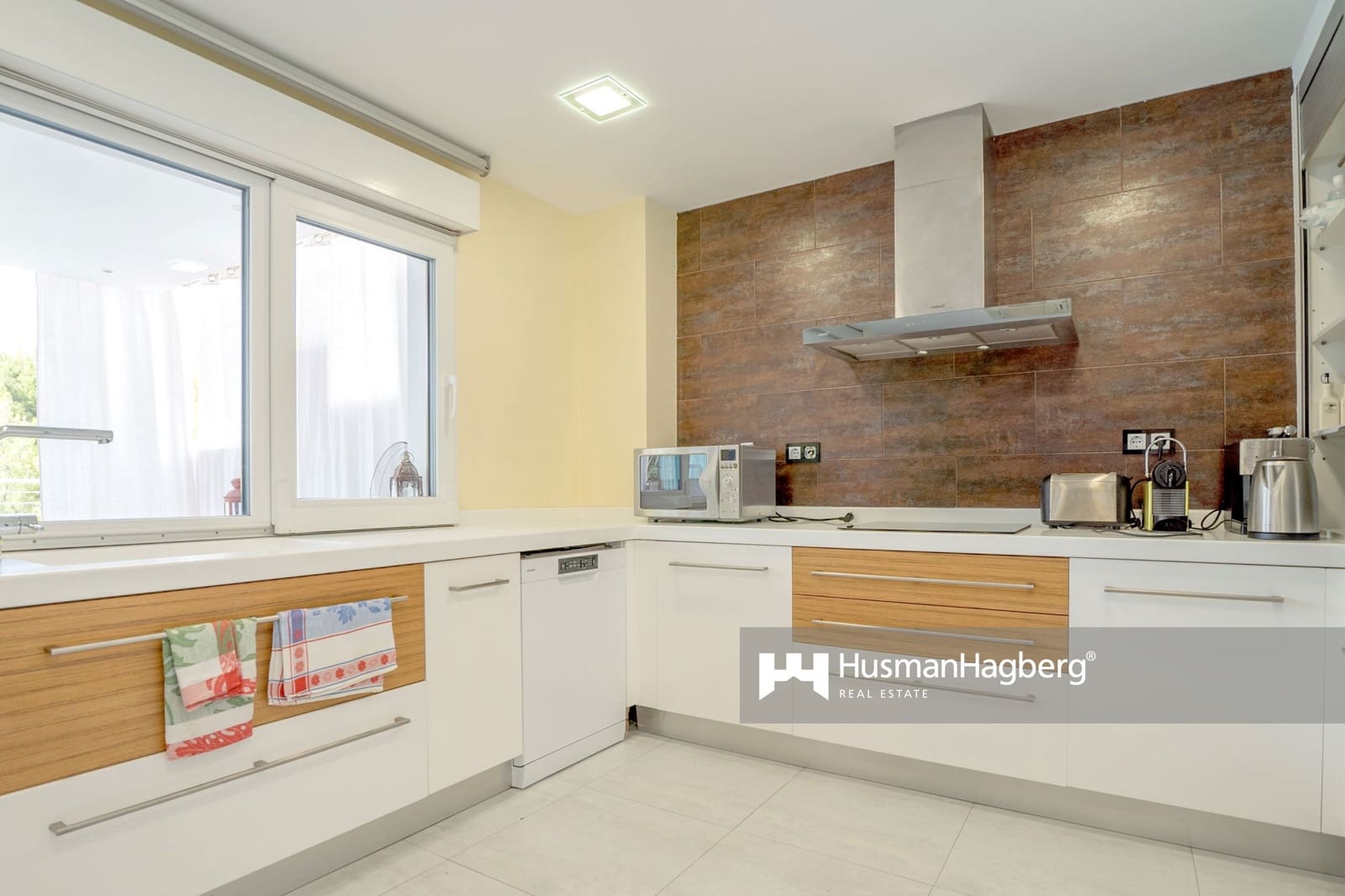 7 makuuhuone Huvila myytävänä paikassa Altea mukana uima-altaan - 1 999 000 € (Ref: 10020078)