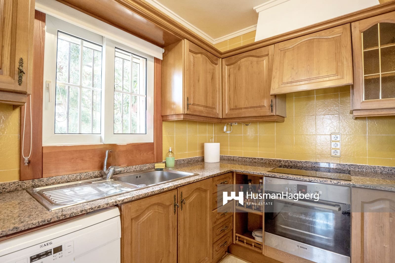 5 bedroom Villa for sale in Denia with pool - € 876,000 (Ref: 10020080)