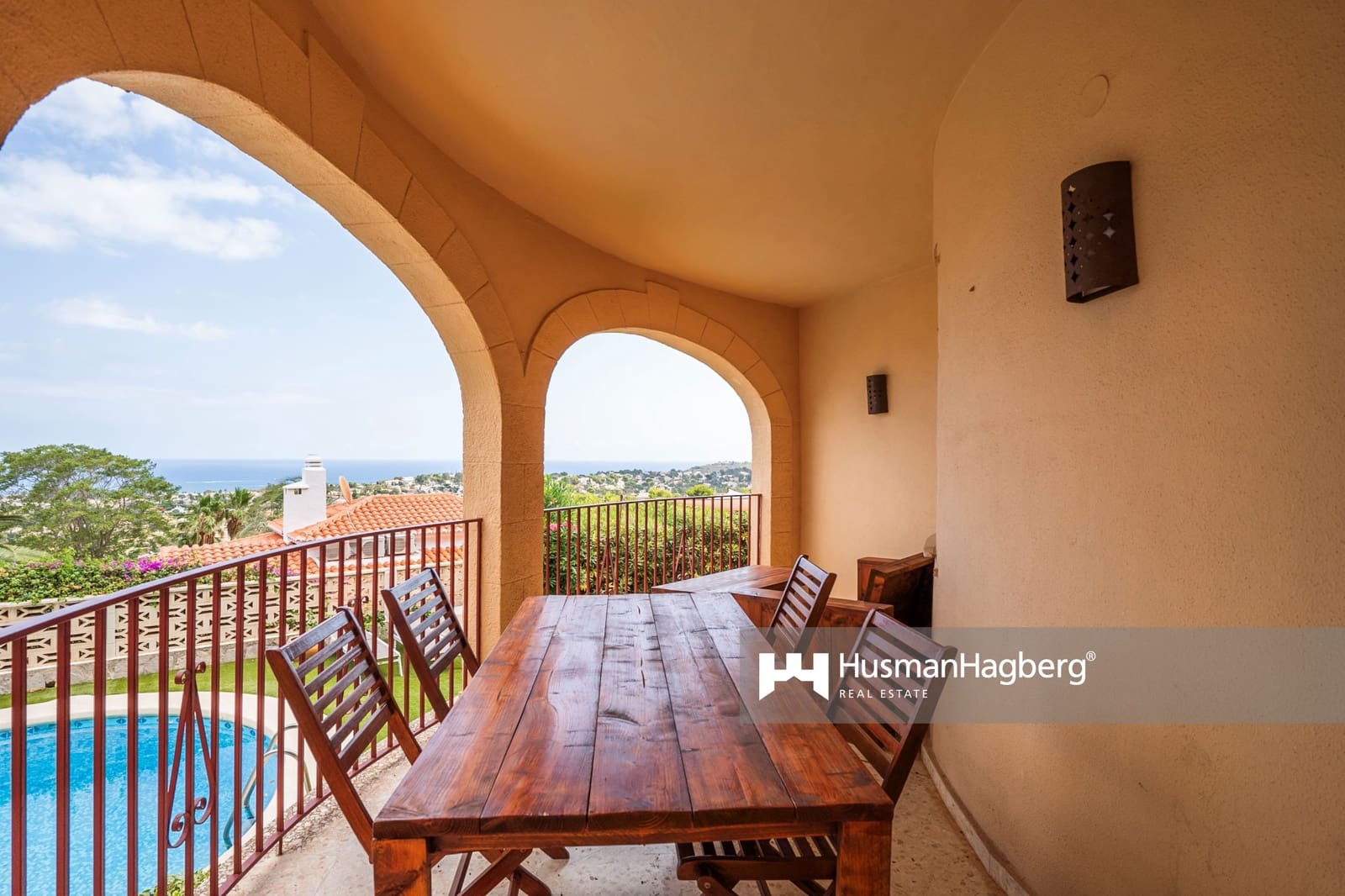 5 bedroom Villa for sale in Denia with pool - € 876,000 (Ref: 10020080)