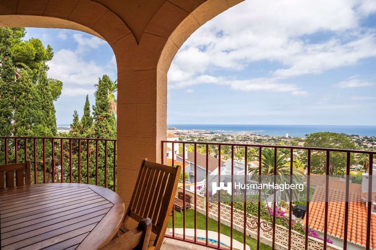 5 bedroom Villa for sale in Denia with pool - € 876,000 (Ref: 10020080)