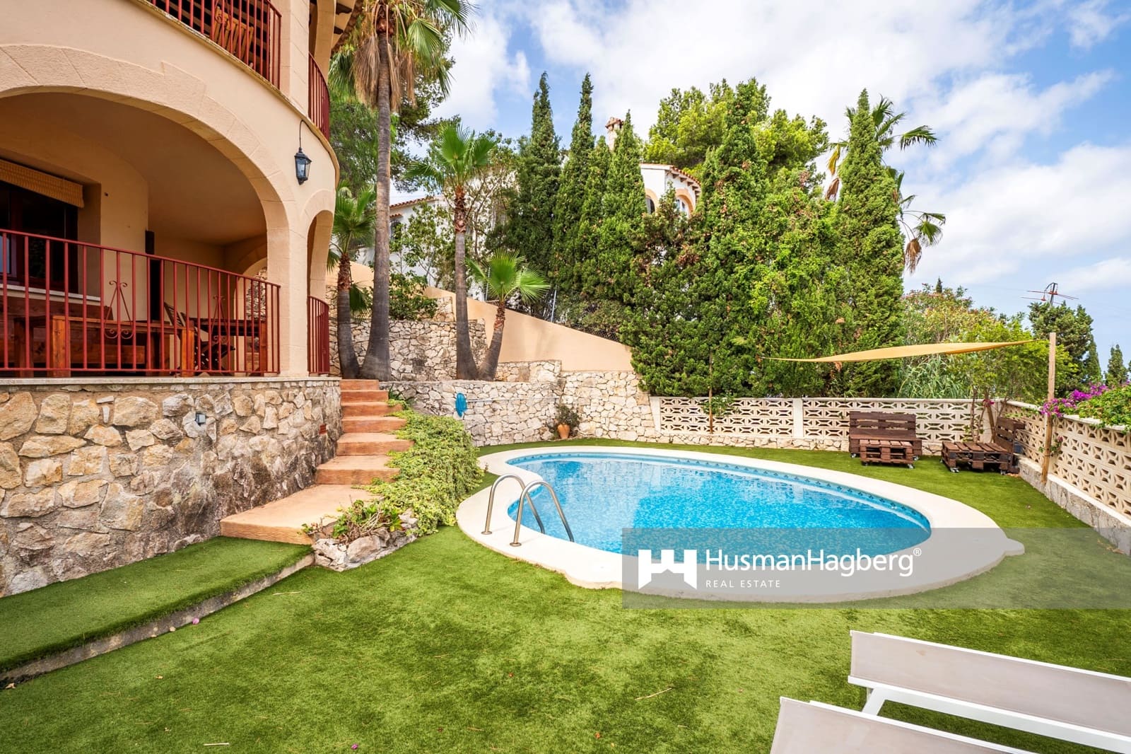 5 bedroom Villa for sale in Denia with pool - € 876,000 (Ref: 10020080)