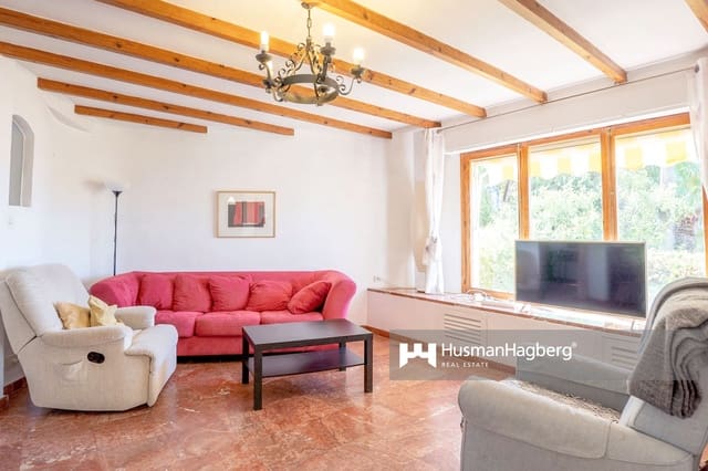 6 soverom Villa til salgs i Alicante by - € 549 000 (Ref: 10020086)