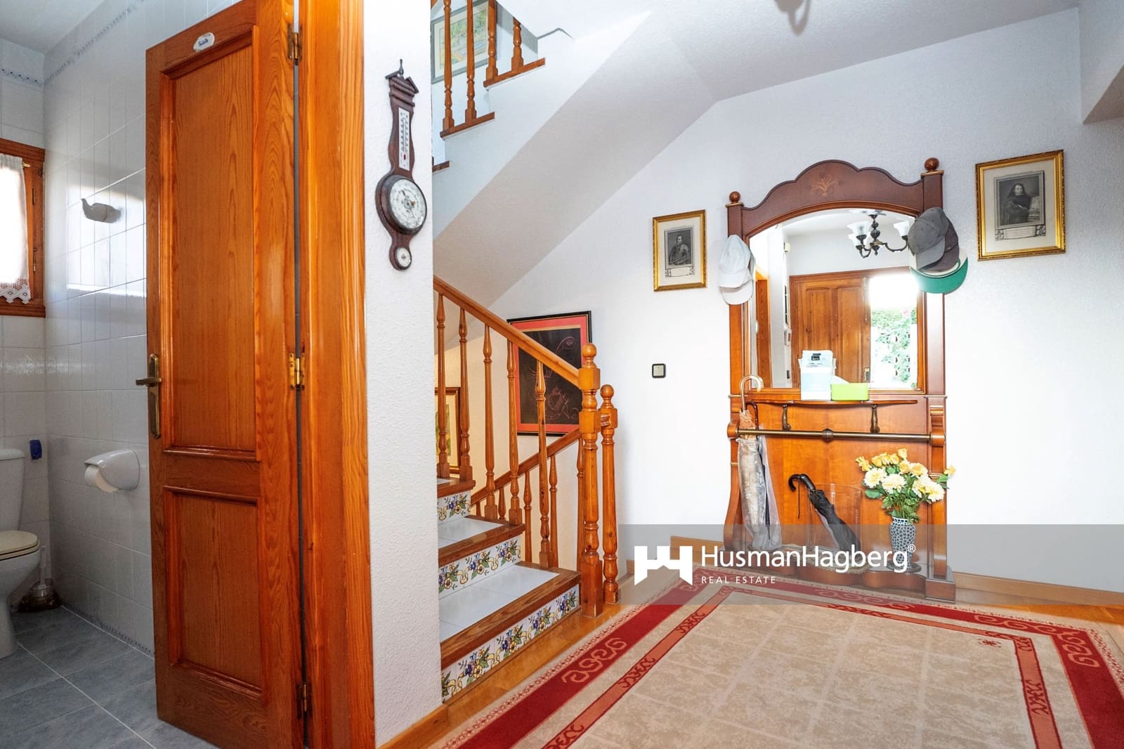 6 bedroom Villa for sale in Benidorm with pool - € 800,000 (Ref: 10020087)