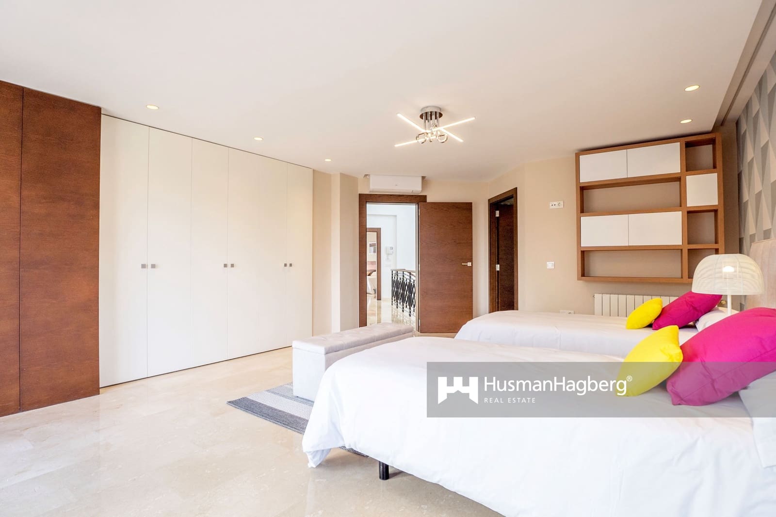5 sovrum Villa till salu i Alfaz del Pi / L'Alfas del Pi med pool - 1 600 000 € (Ref: 10021897)