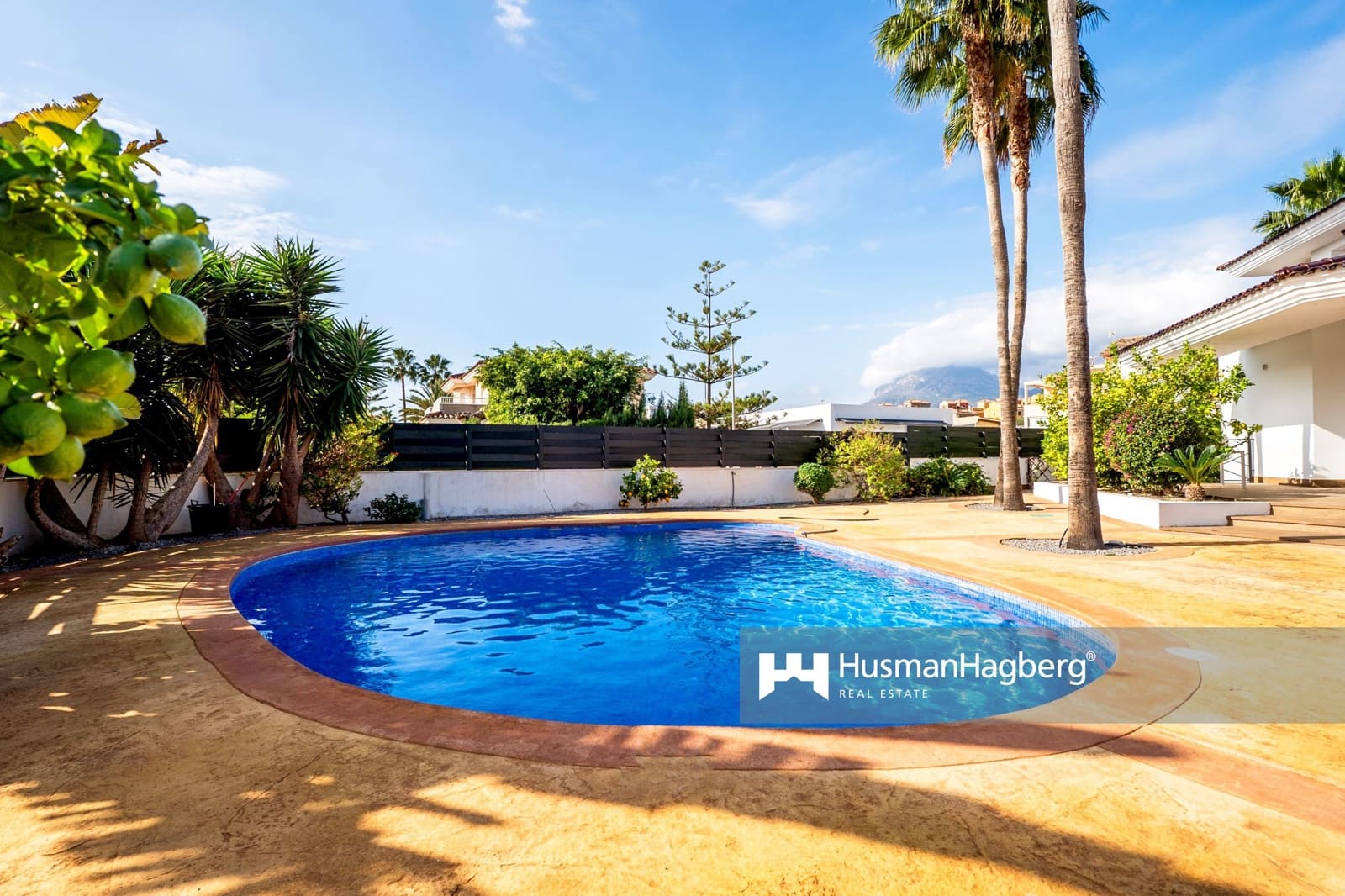 5 sovrum Villa till salu i Alfaz del Pi / L'Alfas del Pi med pool - 1 600 000 € (Ref: 10021897)