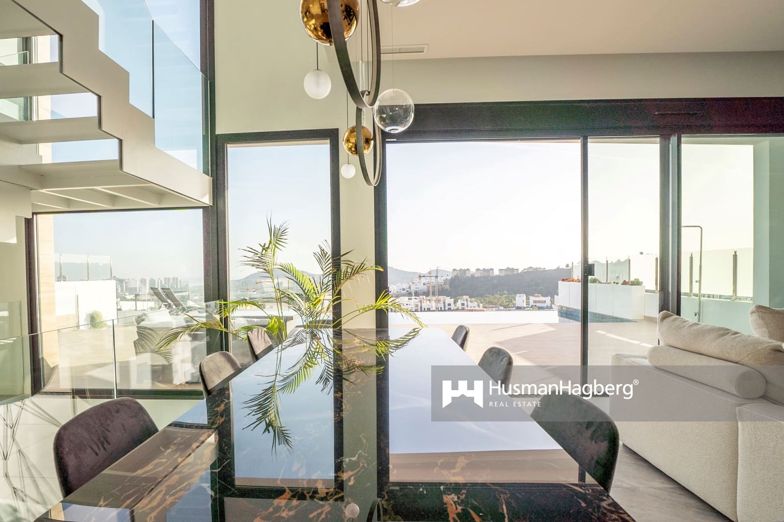 4 chambre Villa/Maison à vendre à Benidorm avec piscine - 1 550 000 € (Ref: 10021900)