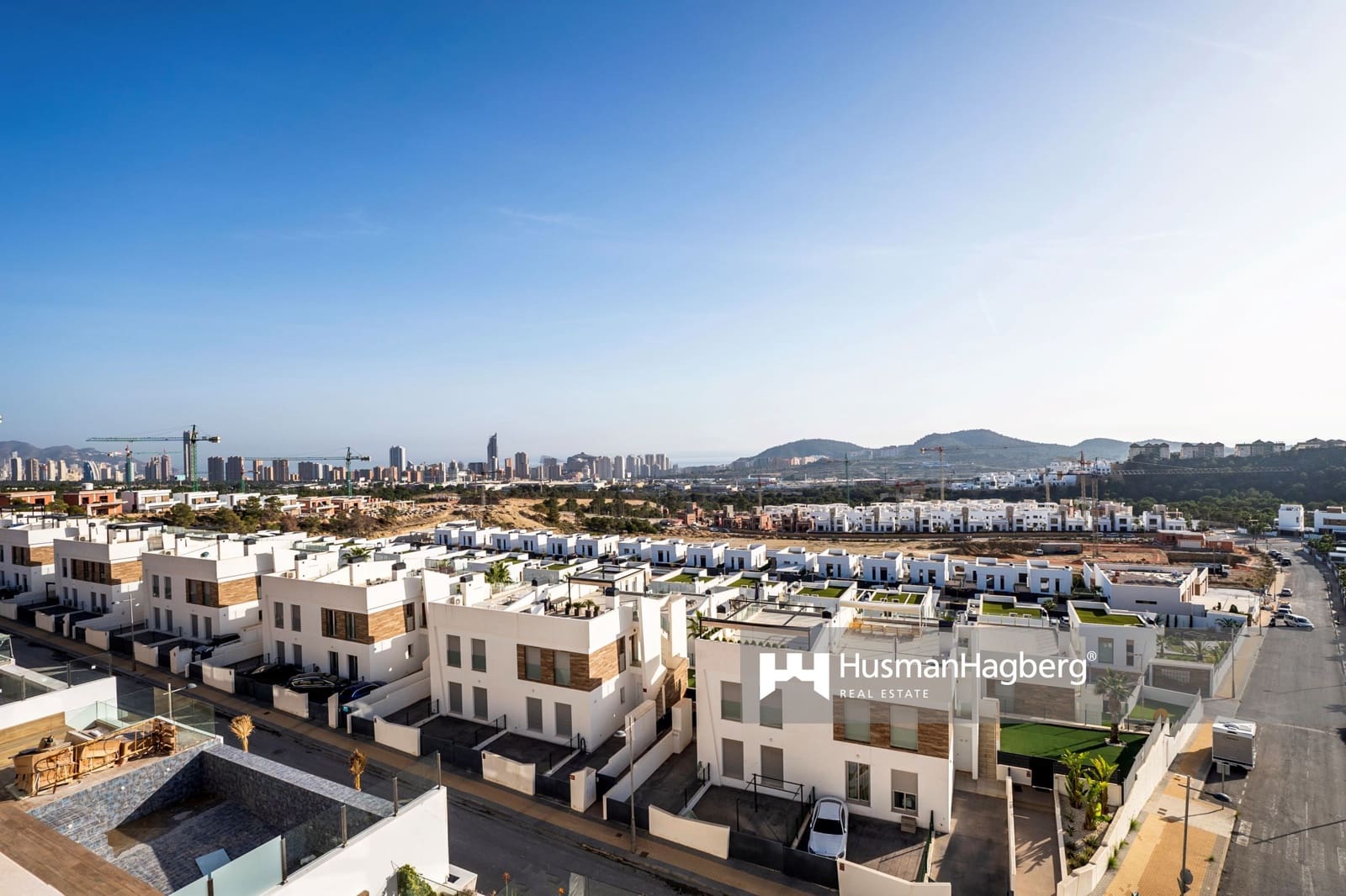 4 chambre Villa/Maison à vendre à Benidorm avec piscine - 1 550 000 € (Ref: 10021900)
