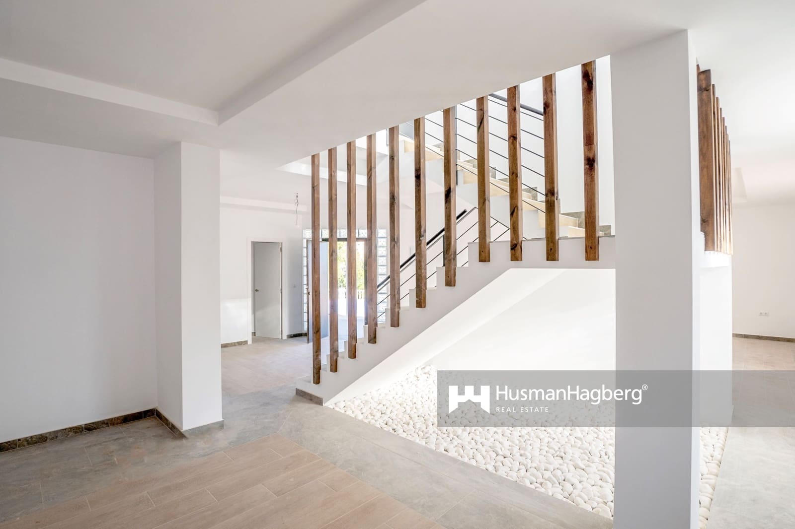 Chalet de 4 habitaciones en La Nucia en venta con piscina - 795.000 € (Ref: 10021902)