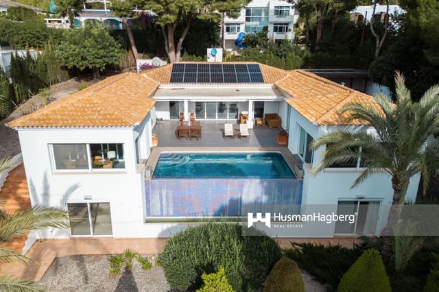 3 makuuhuone Huvila myytävänä paikassa Altea mukana uima-altaan - 1 470 000 € (Ref: 10021903)
