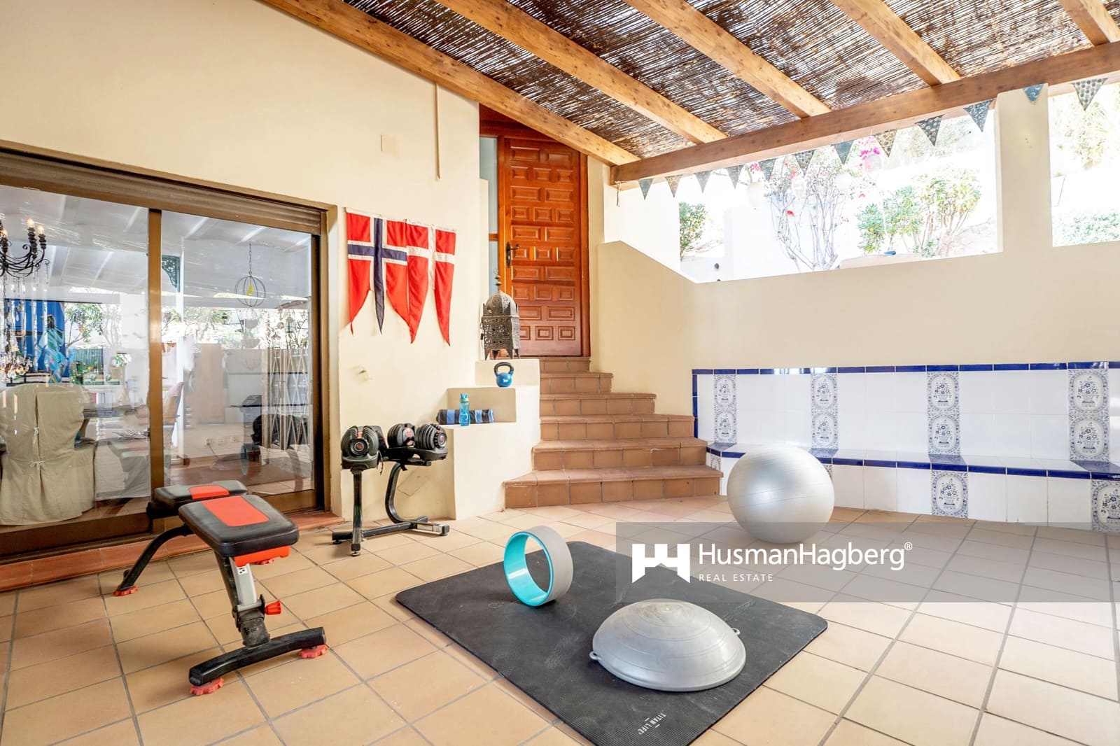 6 bedroom Villa for sale in La Villajoyosa / Vila Joiosa with pool - € 1,495,000 (Ref: 10021909)