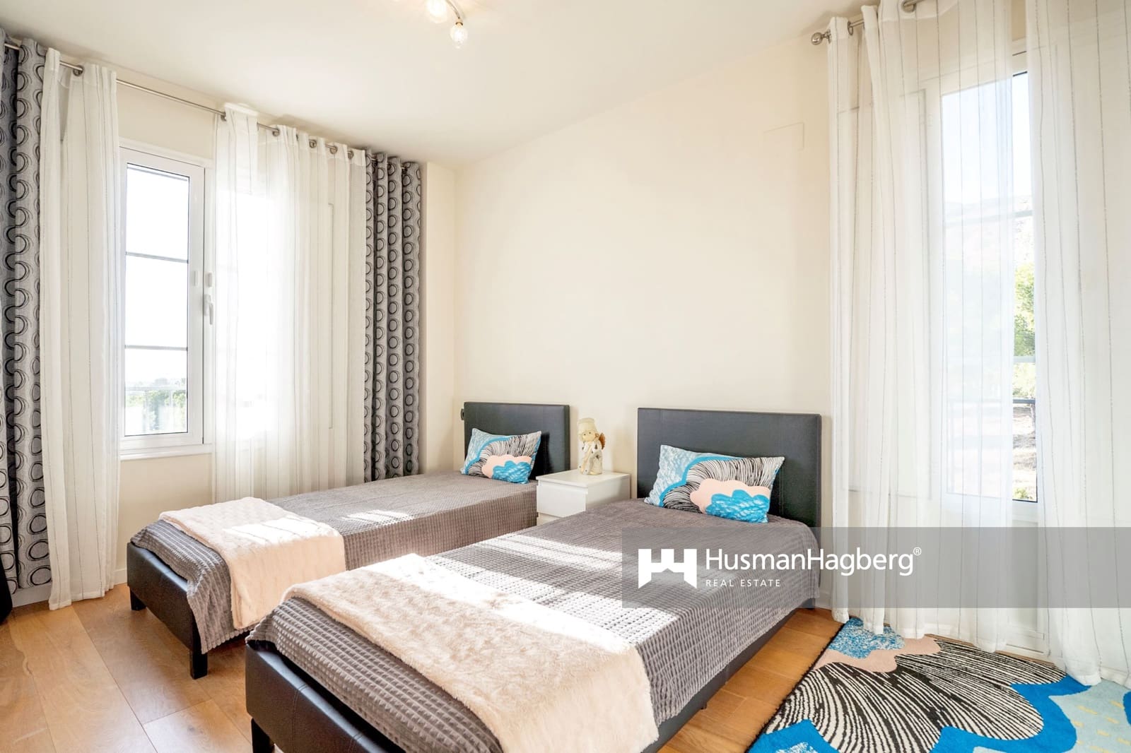 4 bedroom Villa for sale in Benidorm with pool - € 810,000 (Ref: 10021910)