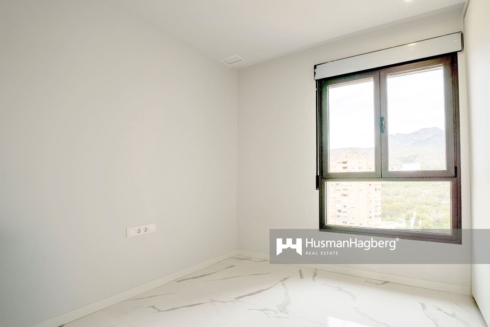 2 makuuhuone Huoneisto myytävänä paikassa Benidorm mukana uima-altaan - 535 000 € (Ref: 10023506)