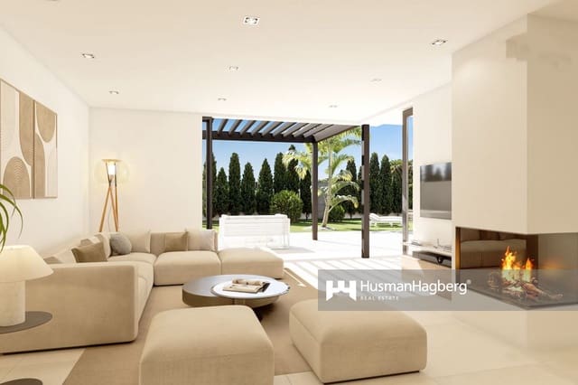 4 bedroom Villa for sale in Altea with pool - € 935,000 (Ref: 10025023)
